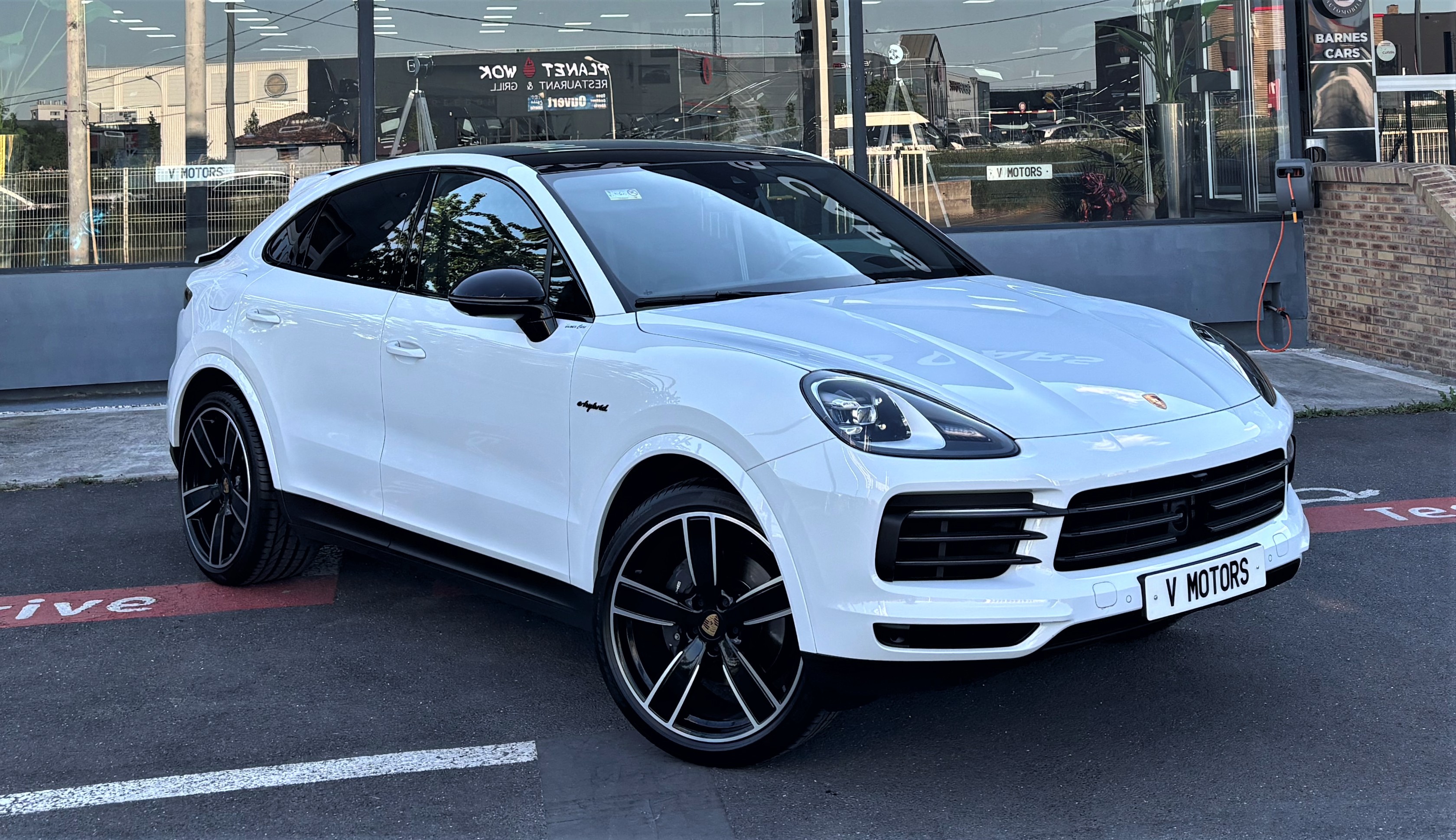 Porsche Cayenne Coupé APPROV 3.0 V6 E-HYBRIDE Platinium Edition 462 1er Main