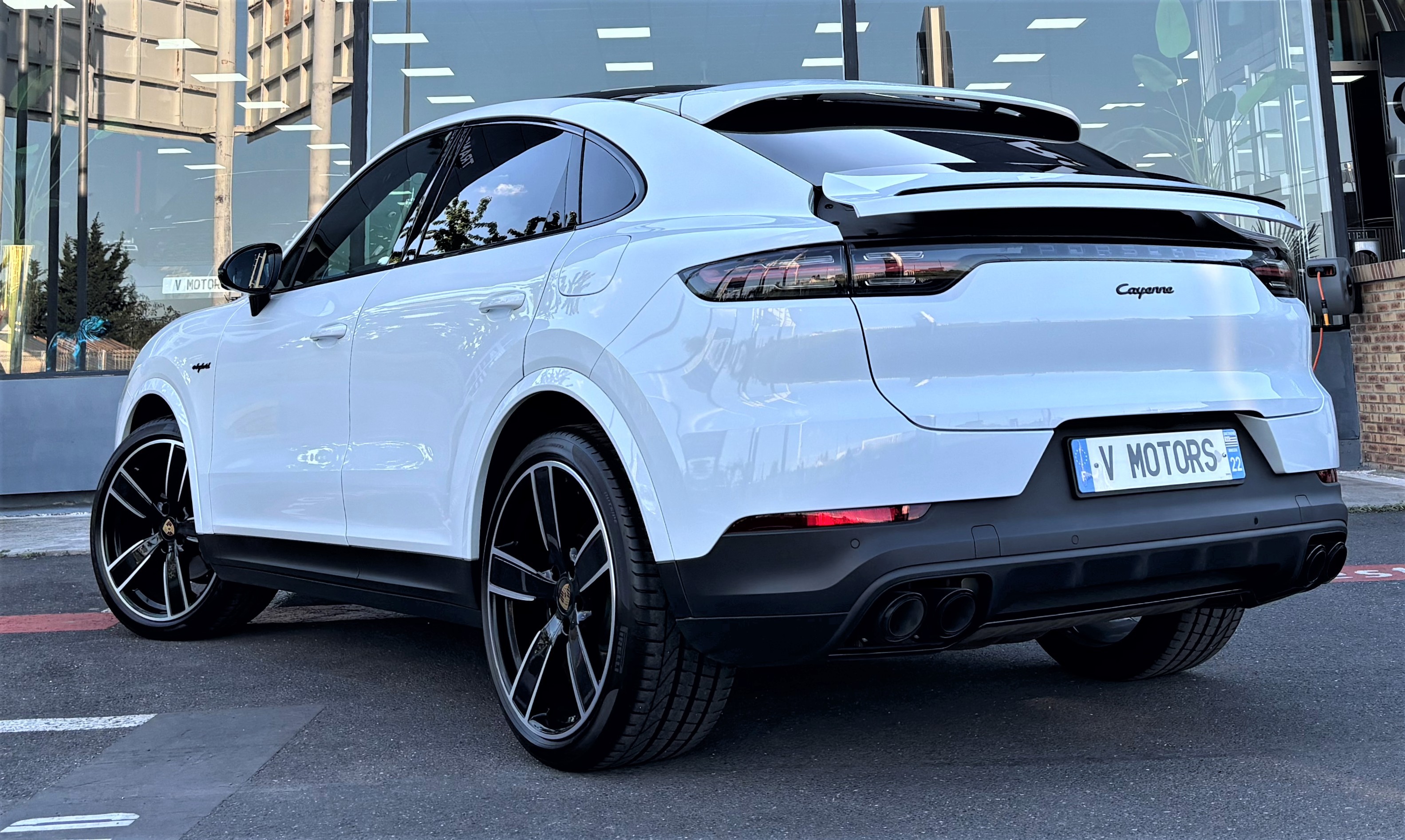 Porsche Cayenne Coupé APPROV 3.0 V6 E-HYBRIDE Platinium Edition 462 1er Main