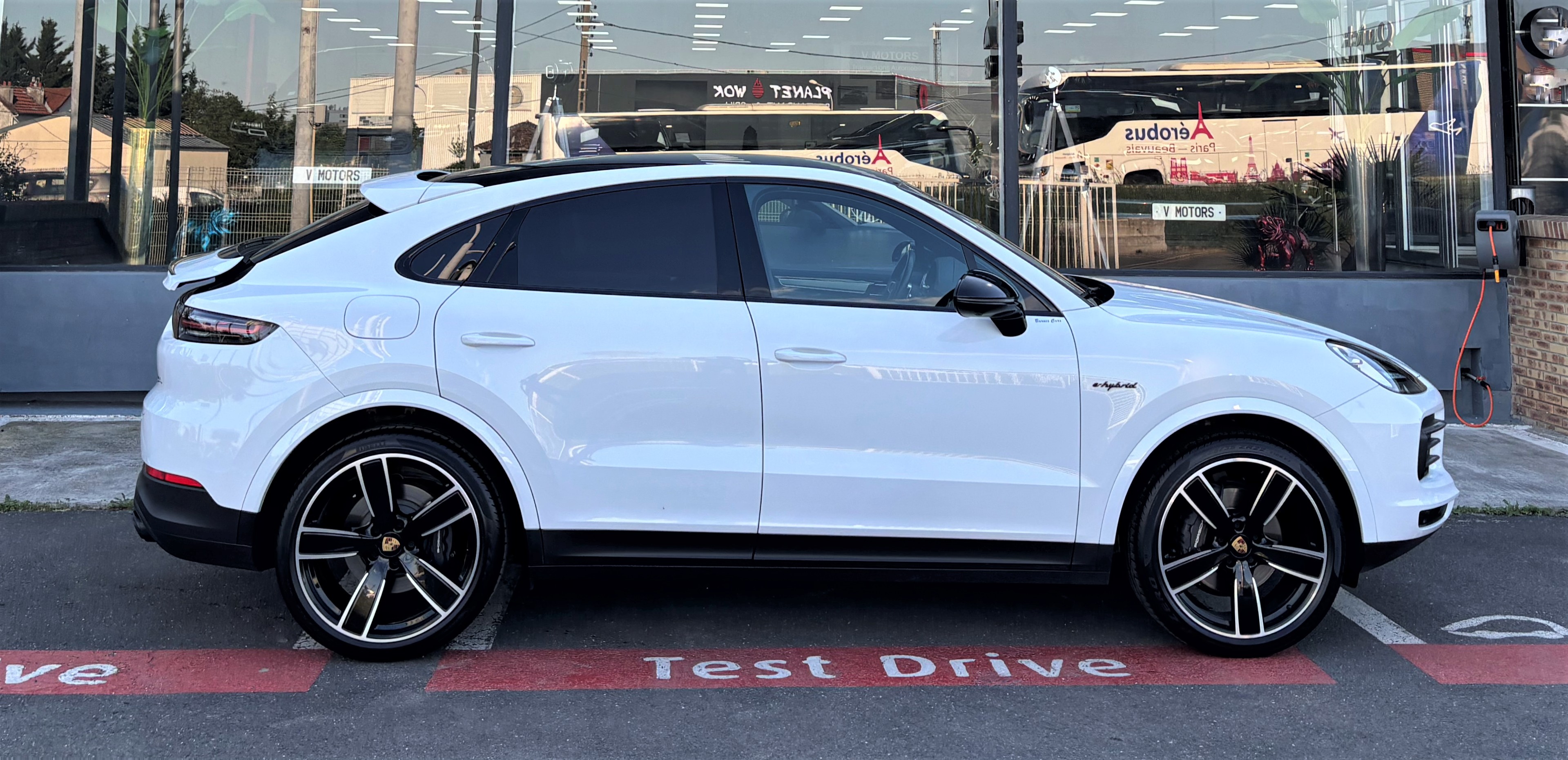 Porsche Cayenne Coupé APPROV 3.0 V6 E-HYBRIDE Platinium Edition 462 1er Main