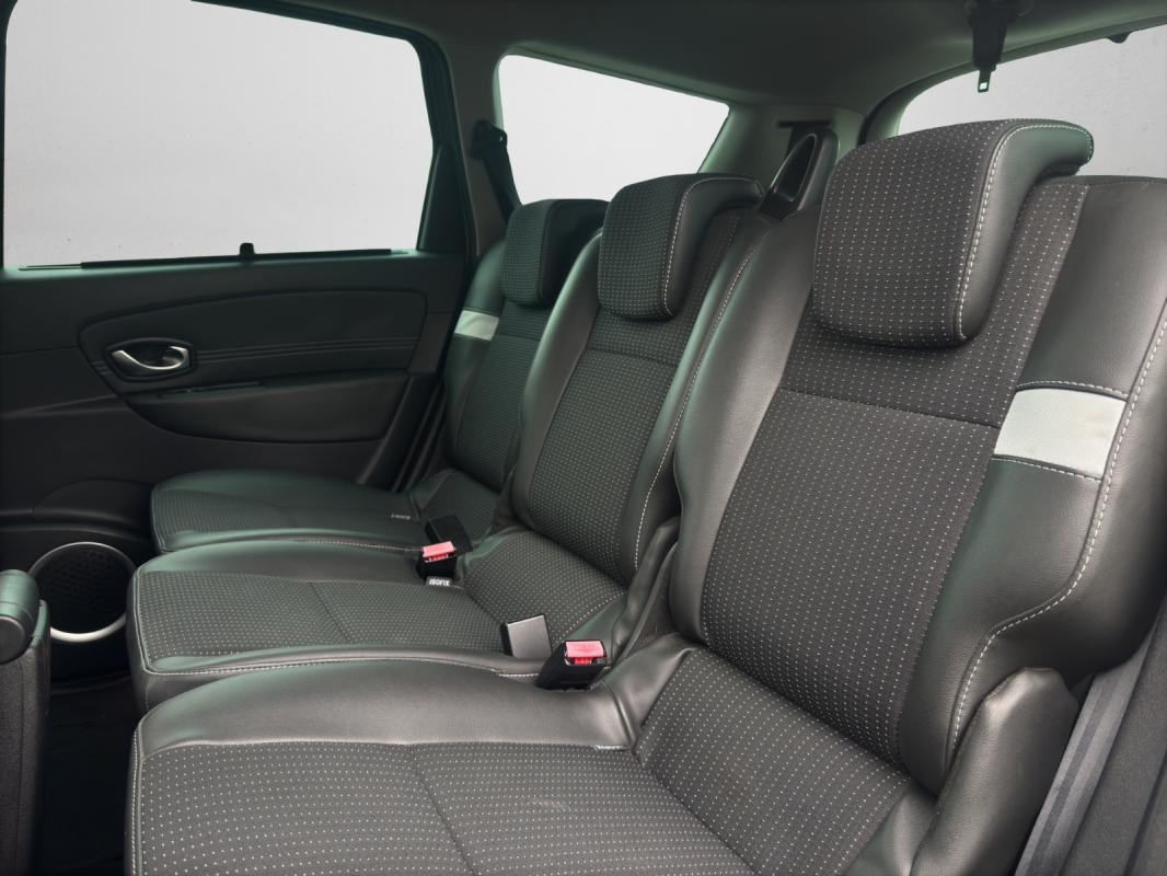Renault Grand Scenic III dCi 130 FAP Privilège Euro 5 7 pl