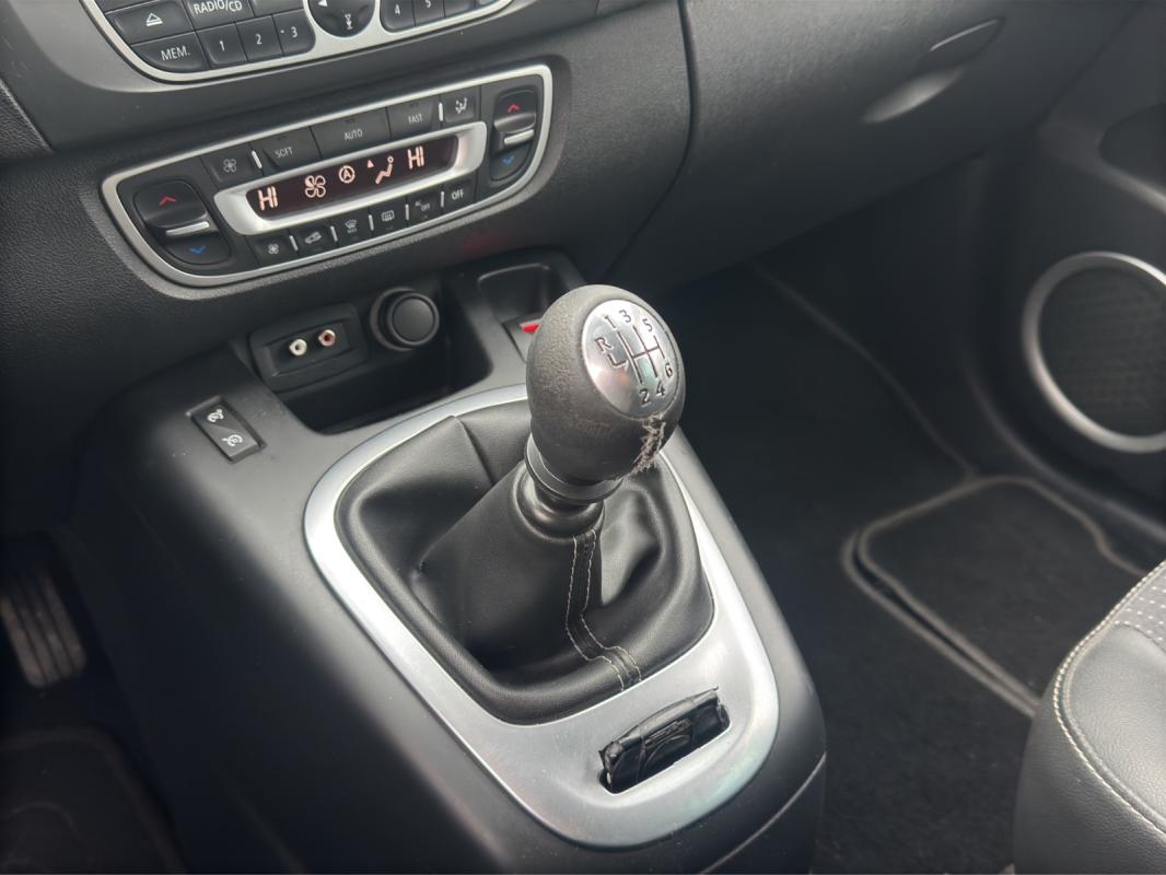 Renault Grand Scenic III dCi 130 FAP Privilège Euro 5 7 pl