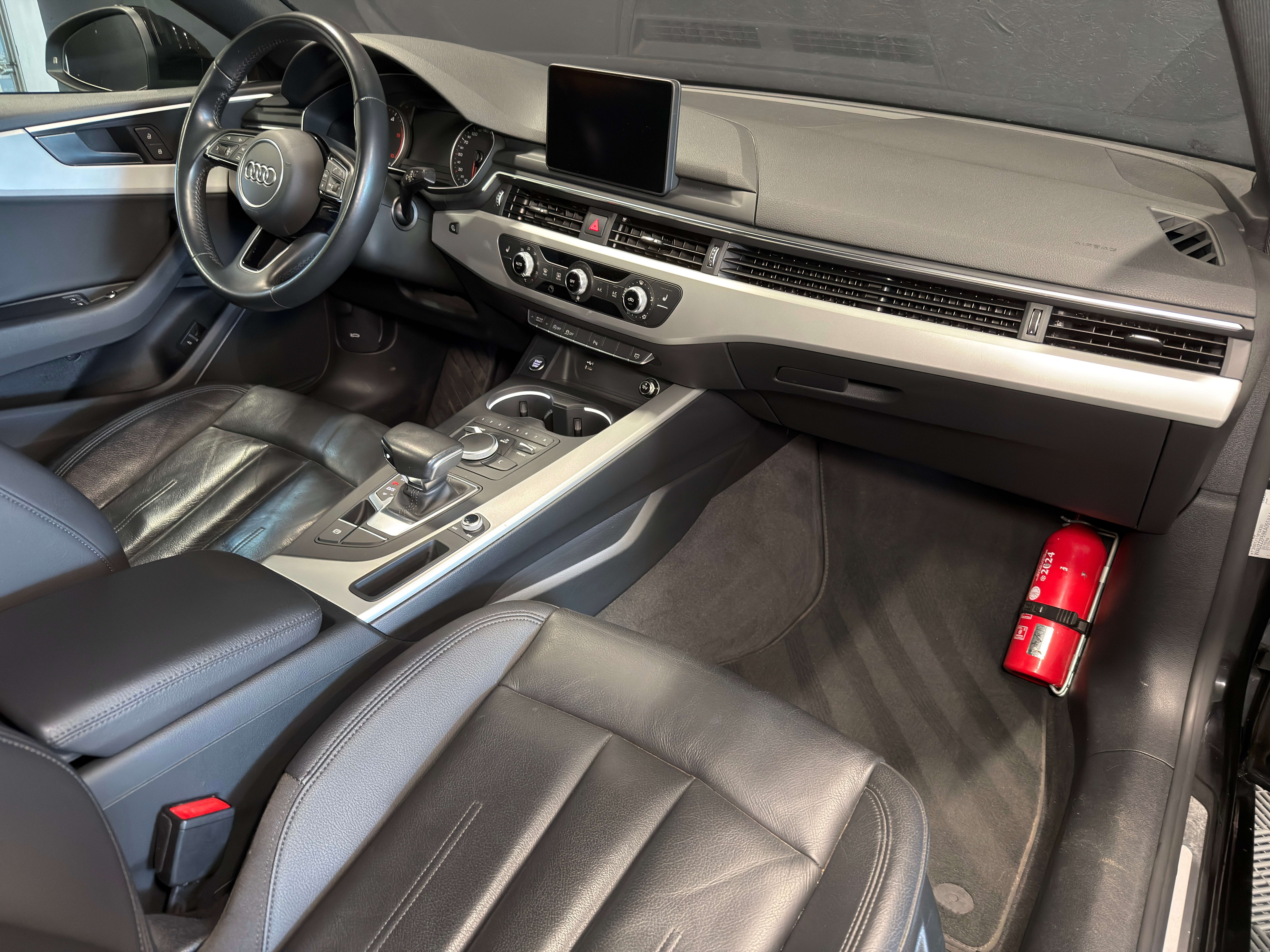 Audi A5 Coupé 35 TDi Design S tronic — Cuir — GPS — Sièges chauffants — Xénon