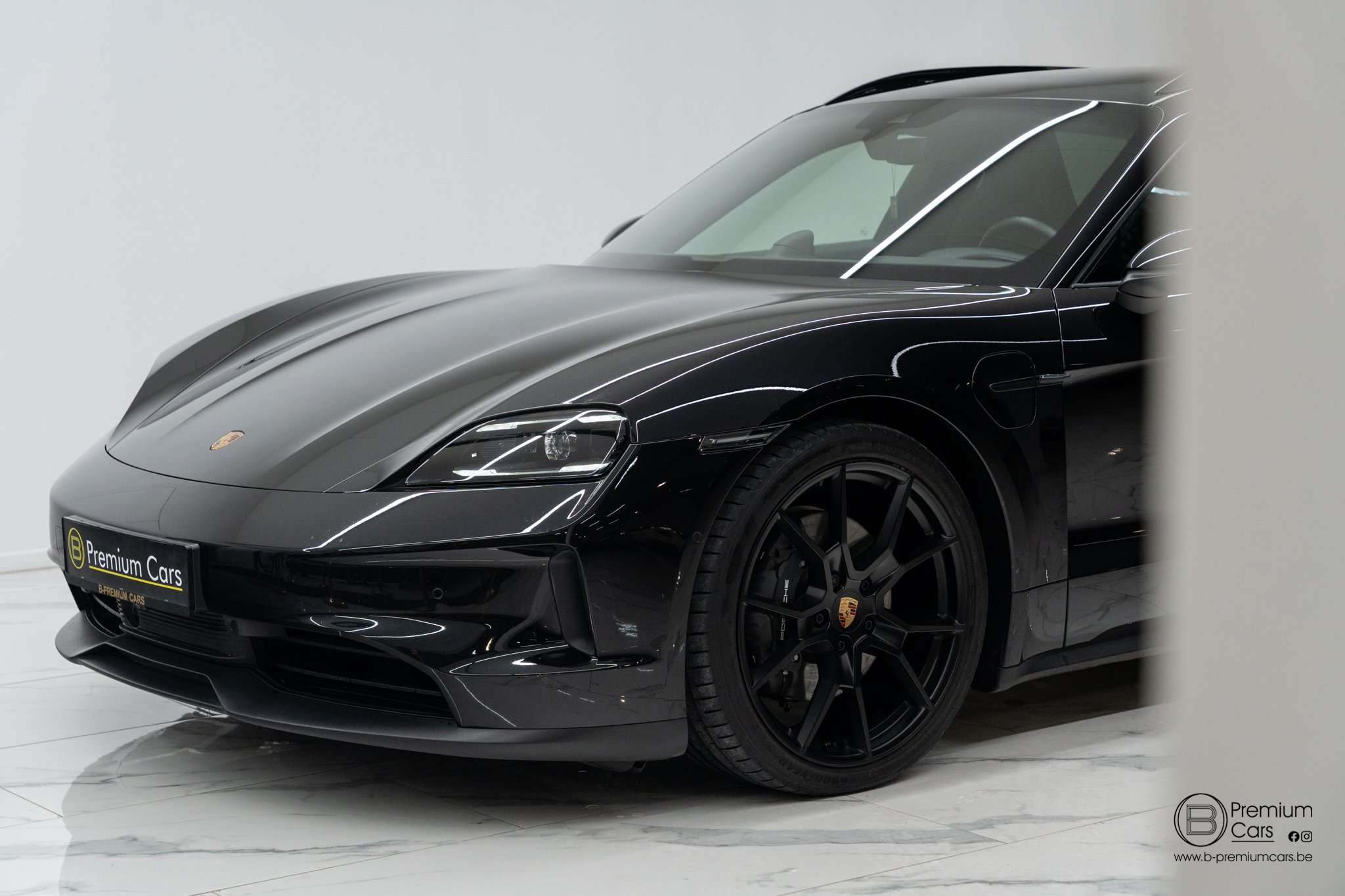 Porsche Taycan 4 Sport turismo! Gen 2! Perf battery! New model!