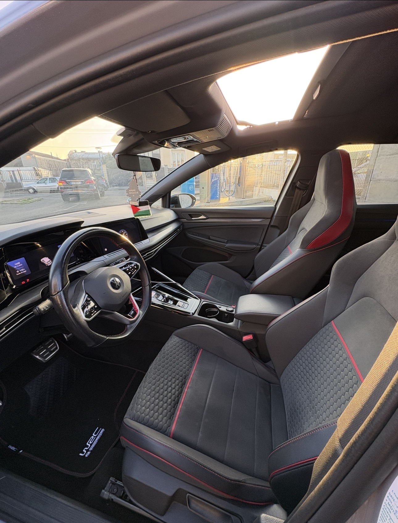 Volkswagen Golf VIII 2.0 TSI 300 GTI CLUBSPORT 45 DSG7