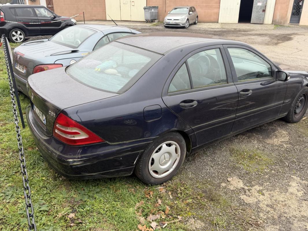 Mercedes-Benz Classe C 200 CDI - 122 PRO OU EXPORT BVA BERLINE BM 203 Avantgarde PHASE 1