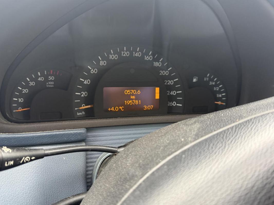 Mercedes-Benz Classe C 200 CDI - 122 PRO OU EXPORT BVA BERLINE BM 203 Avantgarde PHASE 1