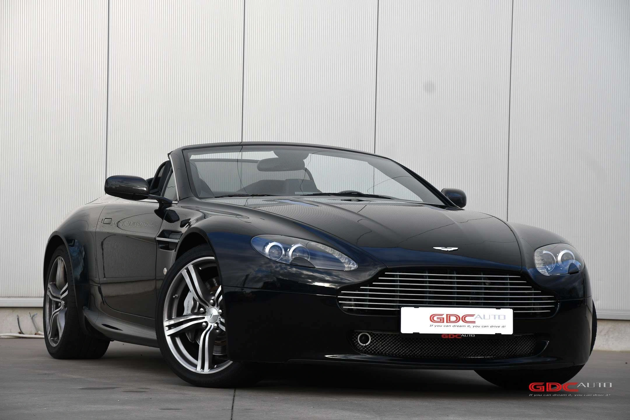 Aston Martin Vantage V8 VANTAGE ROADSTER N400 EDITIE NR. 165 / 240