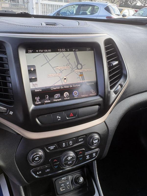 Jeep Cherokee 2.0 CRD 140CV LONGITUDE BVM6