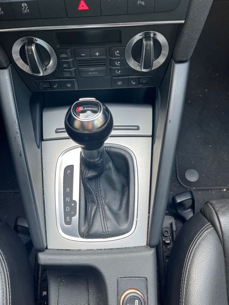 Audi A3 III (2) 2.0 TDI 184 S TRONIC