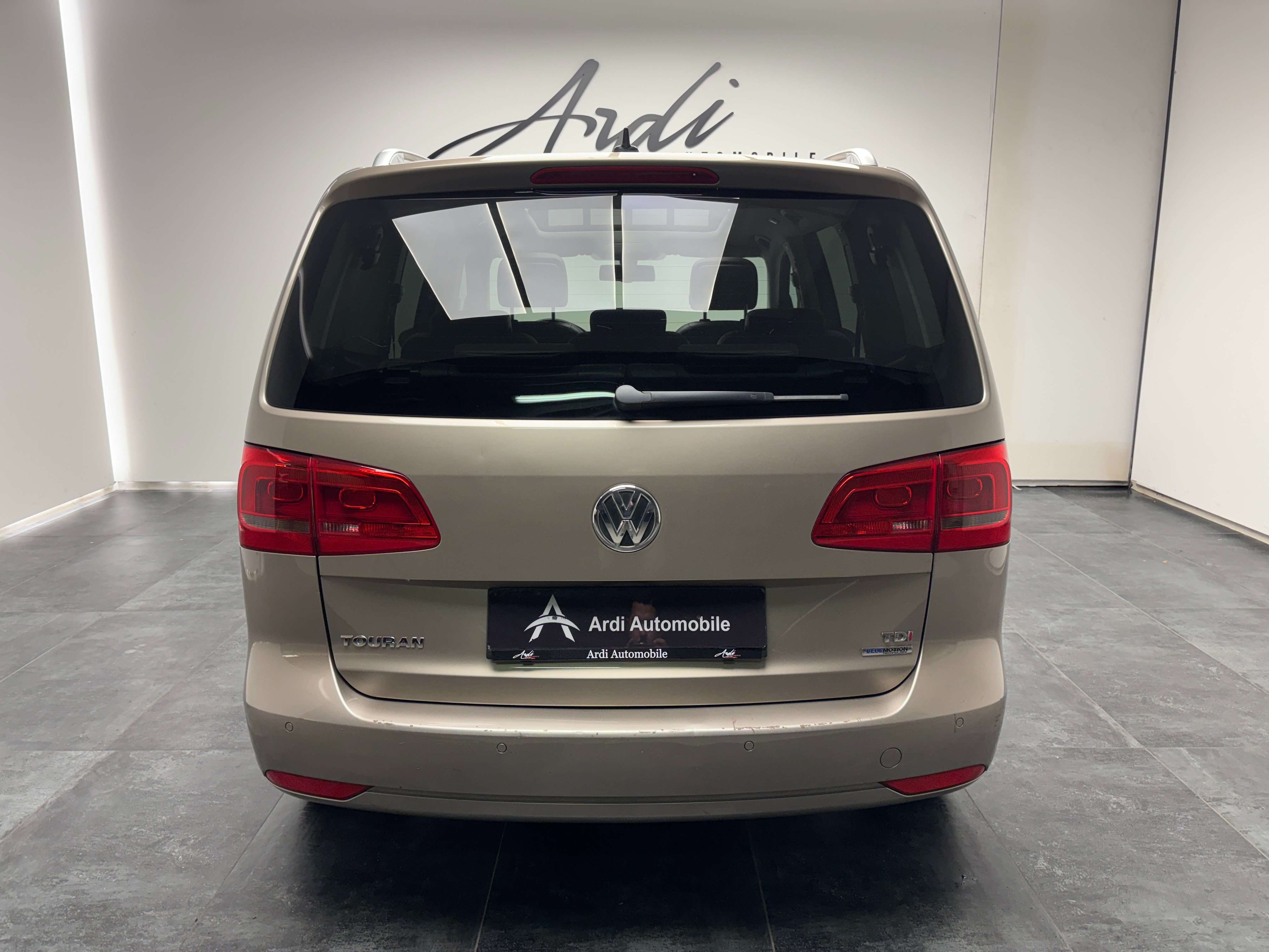 Volkswagen Touran 1.6 TDi DSG *7 PLACES*TOIT OUV*1ER PROP*GARANTIE*