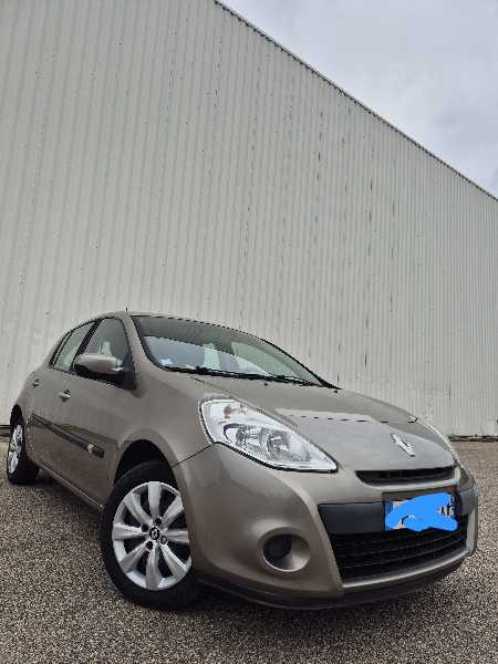 Renault Clio III (2) 1.2 16V 75 AUTHENTIQUE 5P