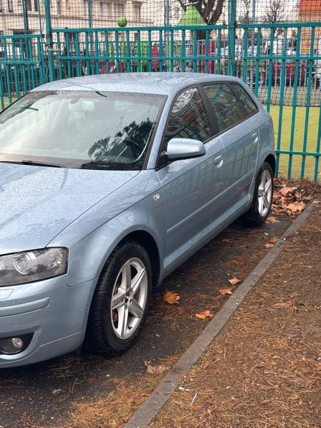 Audi A3 Audi A3 1.8 TFSI – Boîte automatique – 2008 Prix : 6 800 € (