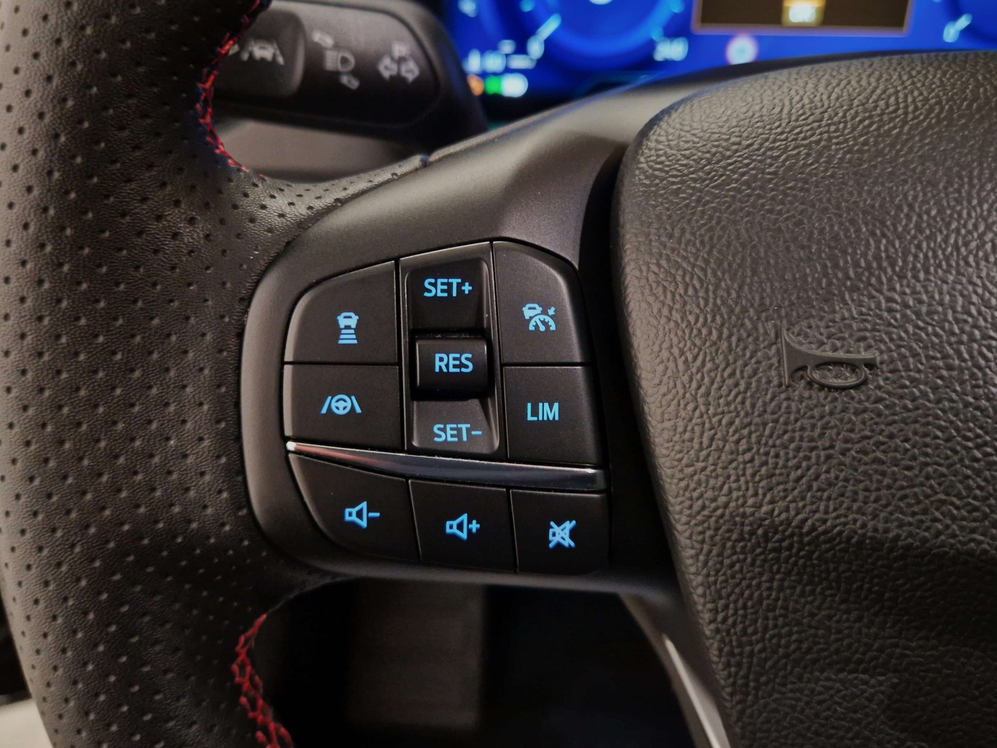 Ford Focus Stationwagon 1.0 EcoBoost ST-LINE