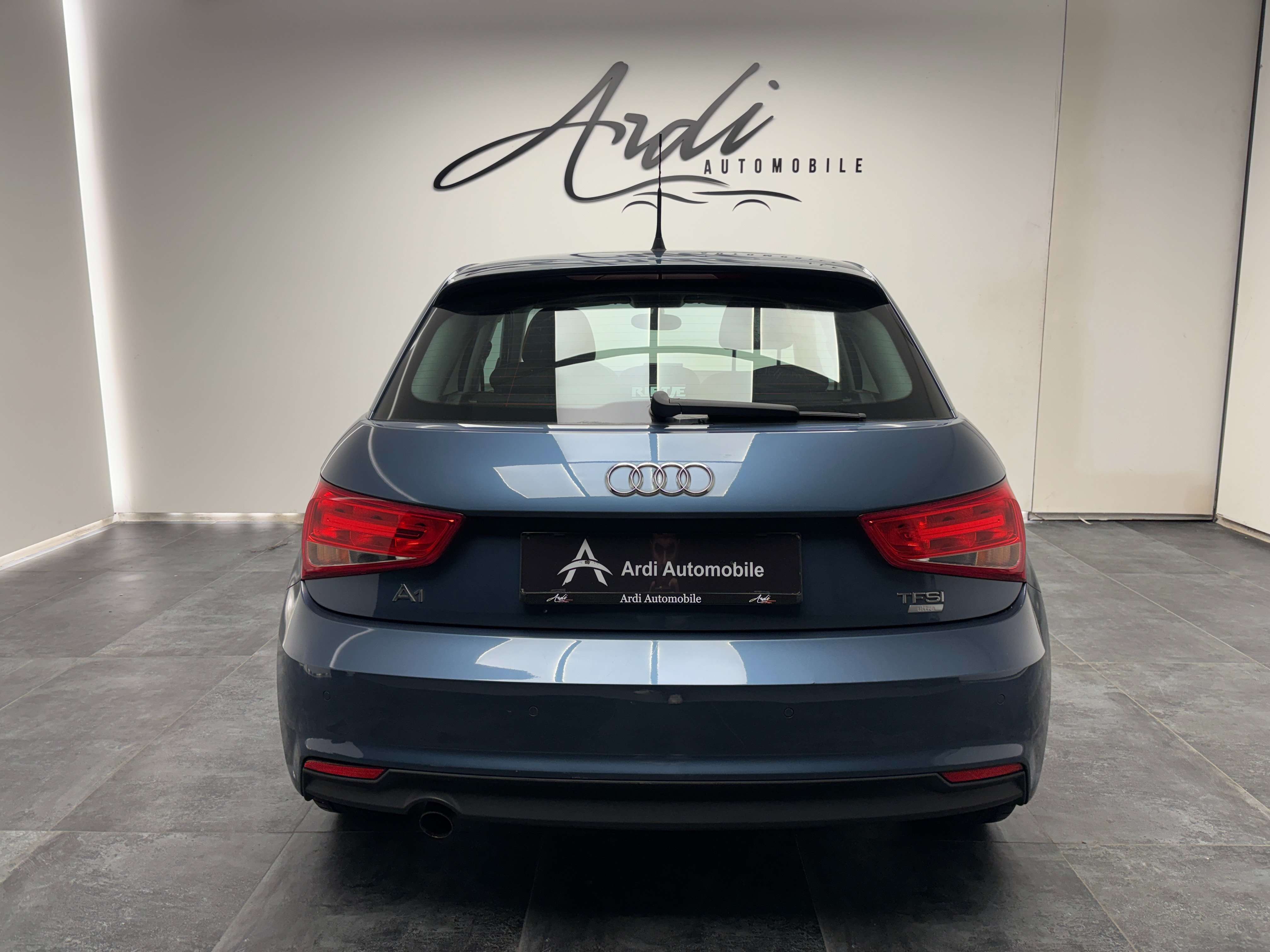 Audi A1 Sportback 1.0 TFSI *CAPTEUR*1ER PROPRIO*GARANTIE*