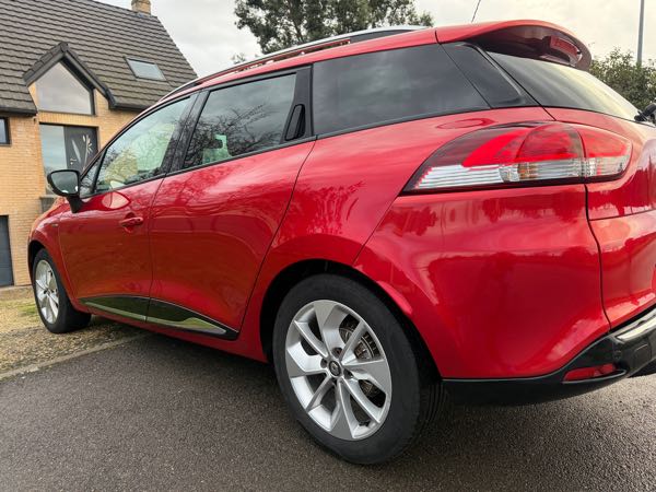 Renault Clio IV (2) ESTATE 1.5 DCI 90 LIMITED