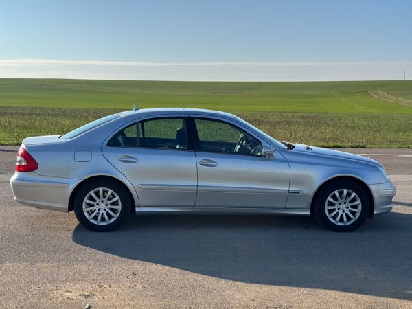 Mercedes-Benz Classe E III (2) 280 ELEGANCE EDITION + BA7 7G-TRONIC