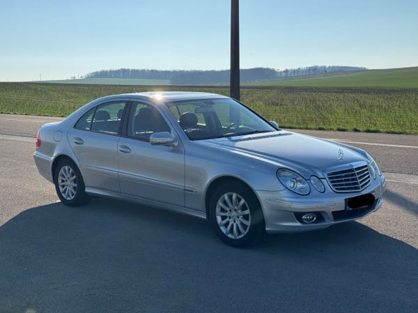 Mercedes-Benz Classe E III (2) 280 ELEGANCE EDITION + BA7 7G-TRONIC
