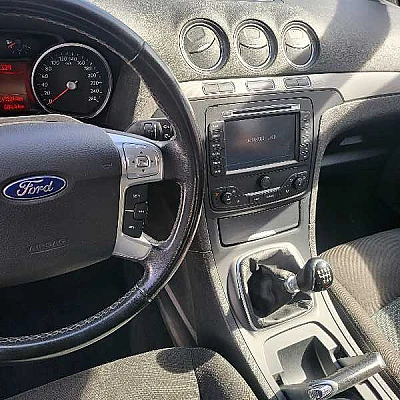 Ford Galaxy Ford Galaxy 1.6 TDCI /Airco/133100km/ 7 pl/ 9670€