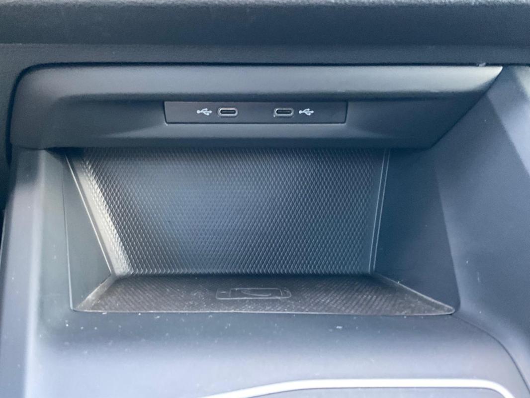 Volkswagen Golf VIII e-TSI 150 Ch DSG7 Life