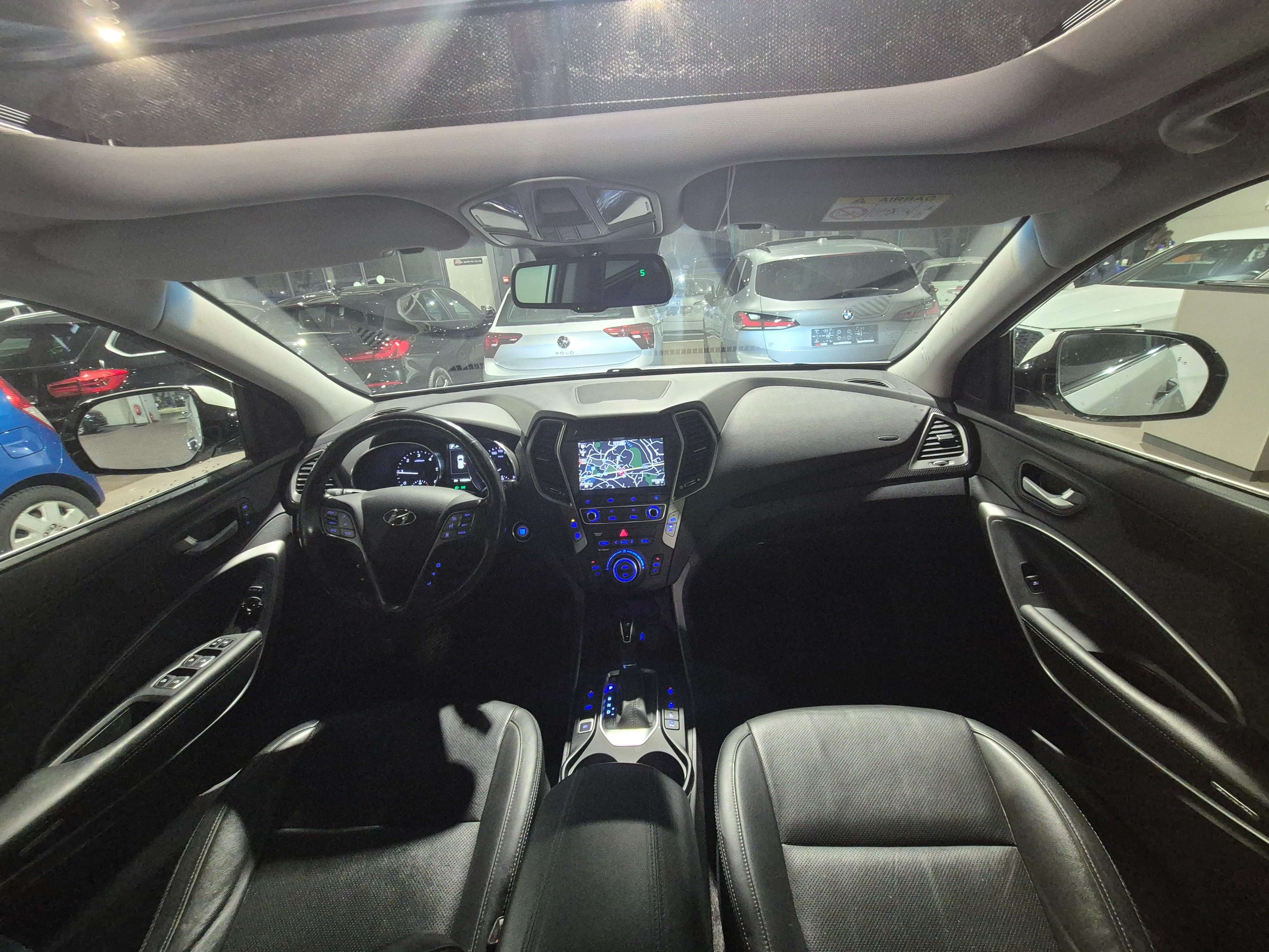 Hyundai SANTA FE Santa Fe blue 2.2 CRDI 2WD Automatik Family+