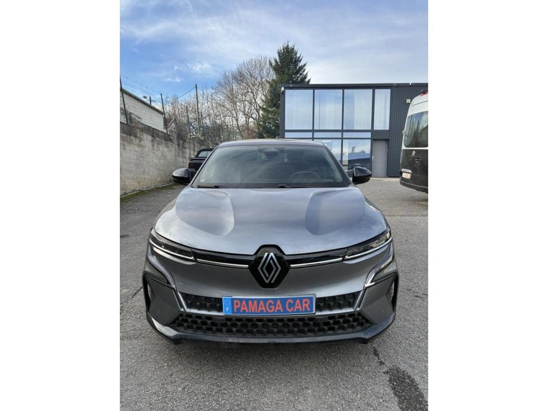 Renault Megane E-Tech Autonomie Confort - 220 AC22 V Techno