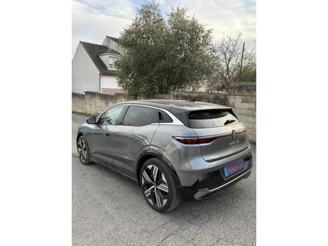 Renault Megane E-Tech Autonomie Confort - 220 AC22 V Techno