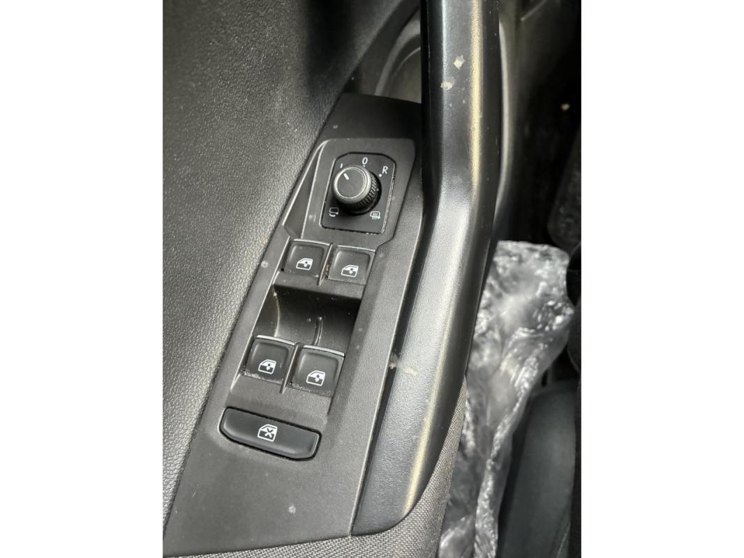 Volkswagen Polo 1.0 TSI - 95 VI AW R-Line PHASE 2