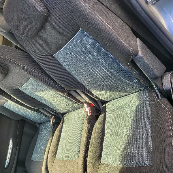 Ford Galaxy Ford Galaxy 1.6 TDCI /Airco/133100km/ 7 pl/ 9670€