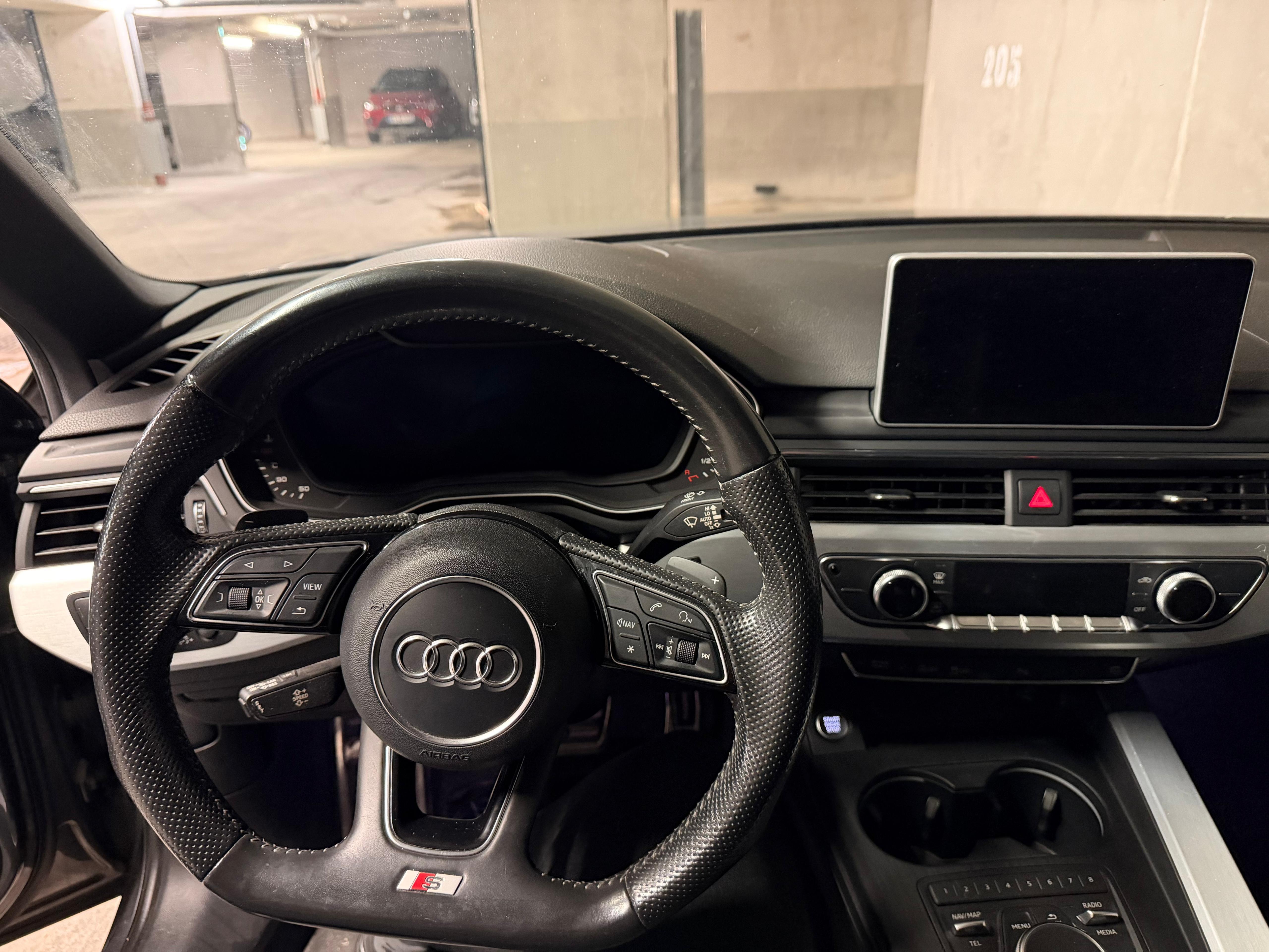 Audi A4 V 2.0 TDI ULTRA 150 S LINE S TRONIC