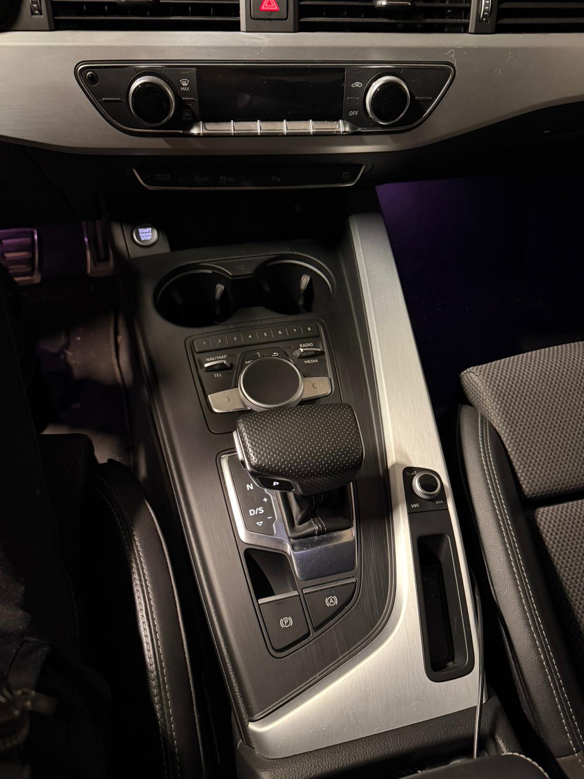 Audi A4 V 2.0 TDI ULTRA 150 S LINE S TRONIC