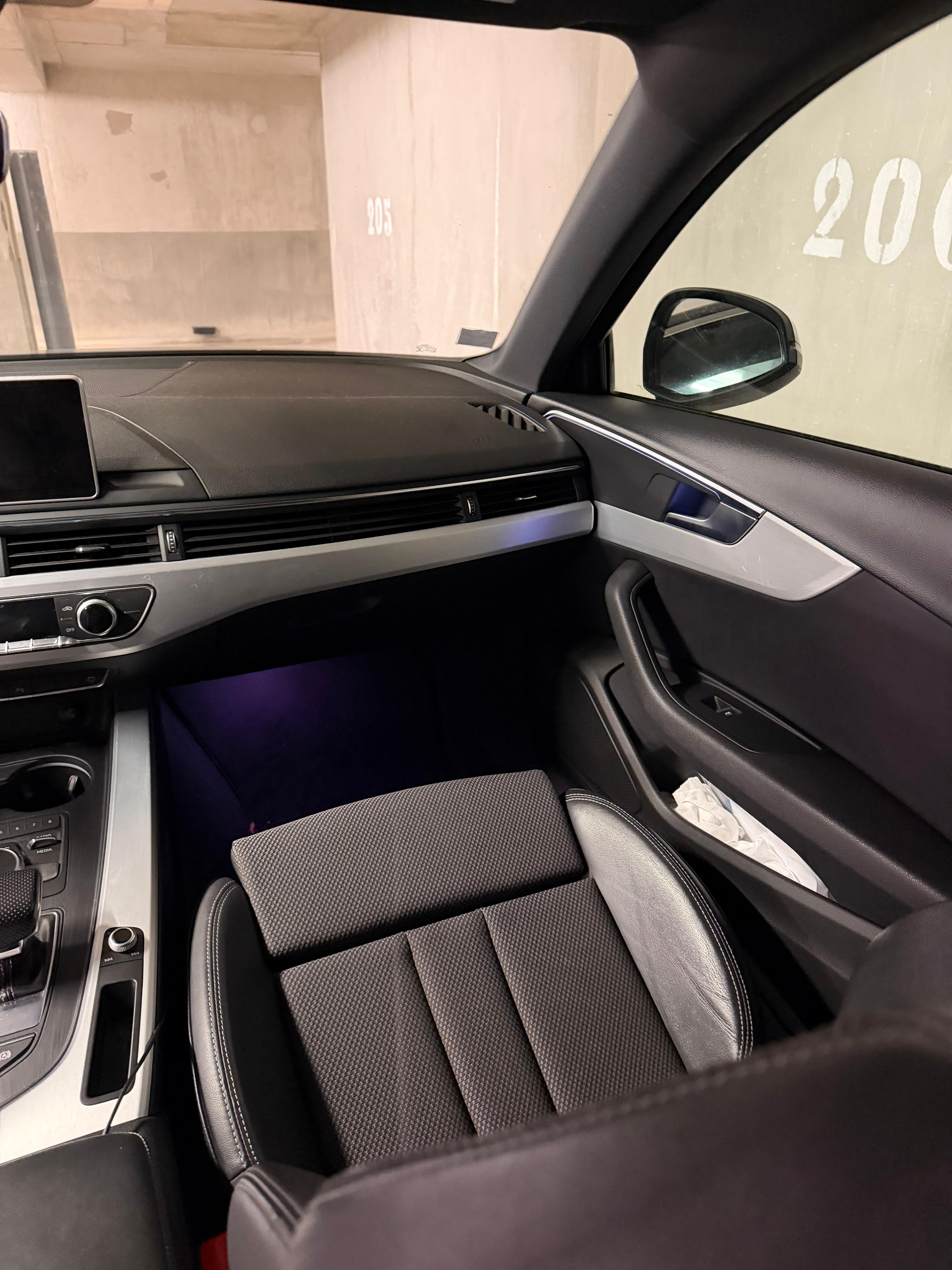 Audi A4 V 2.0 TDI ULTRA 150 S LINE S TRONIC