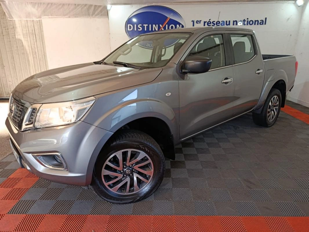 Nissan Navara IV Double-Cab 2.3 dCi 190 ACENTA