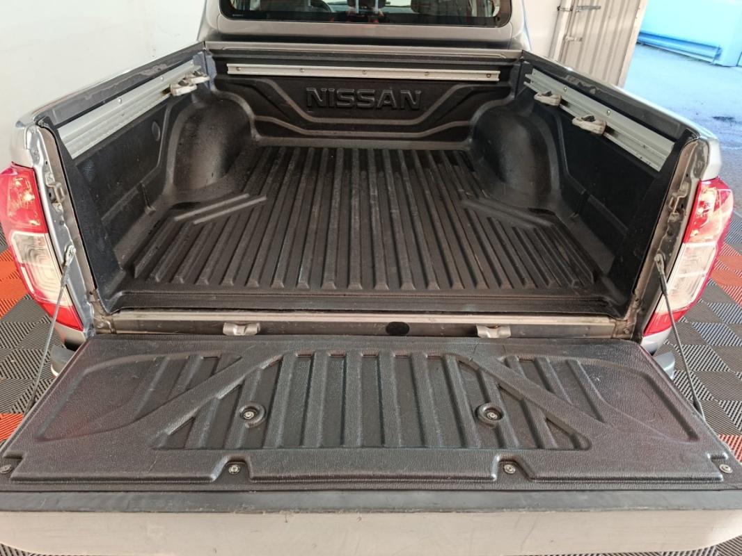 Nissan Navara IV Double-Cab 2.3 dCi 190 ACENTA