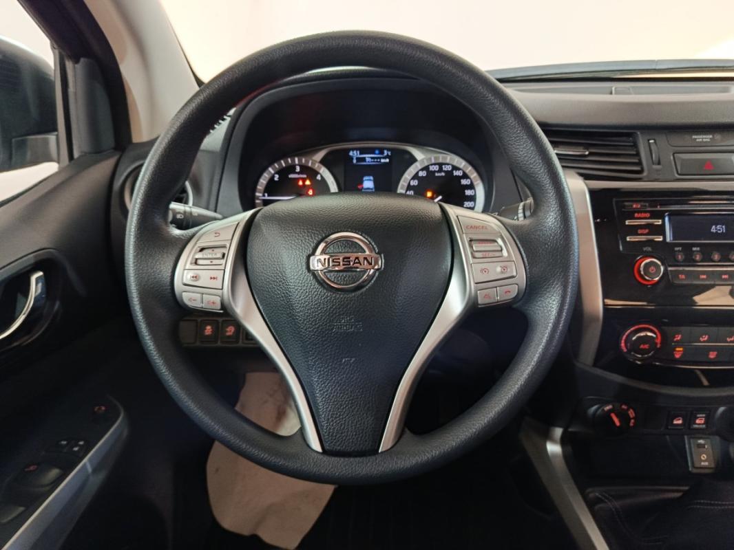 Nissan Navara IV Double-Cab 2.3 dCi 190 ACENTA