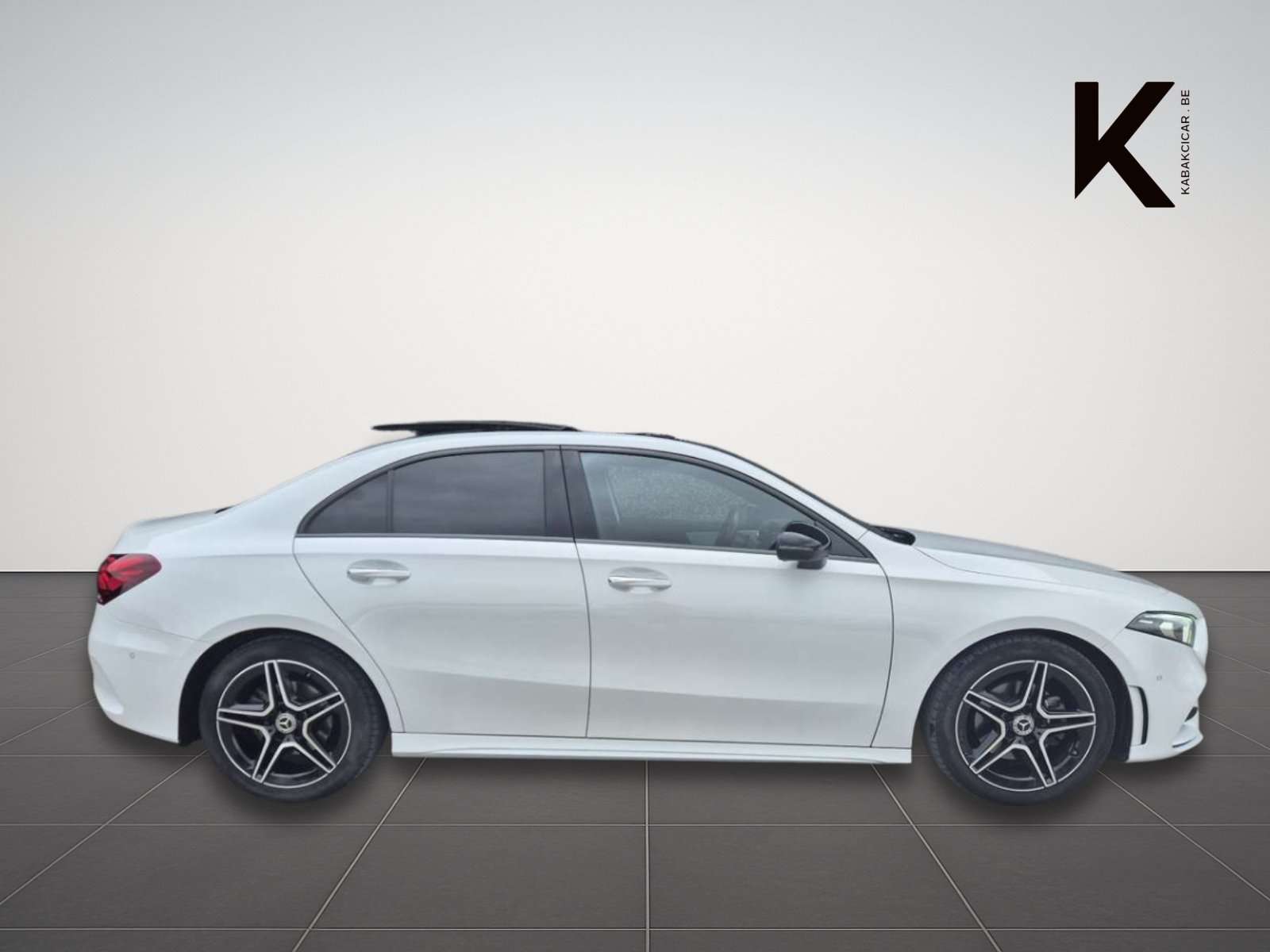 Mercedes-Benz A 200 FAIBLE KILOMETRAGE/PACK AMG/CARPLAY//GARANTIE 12M