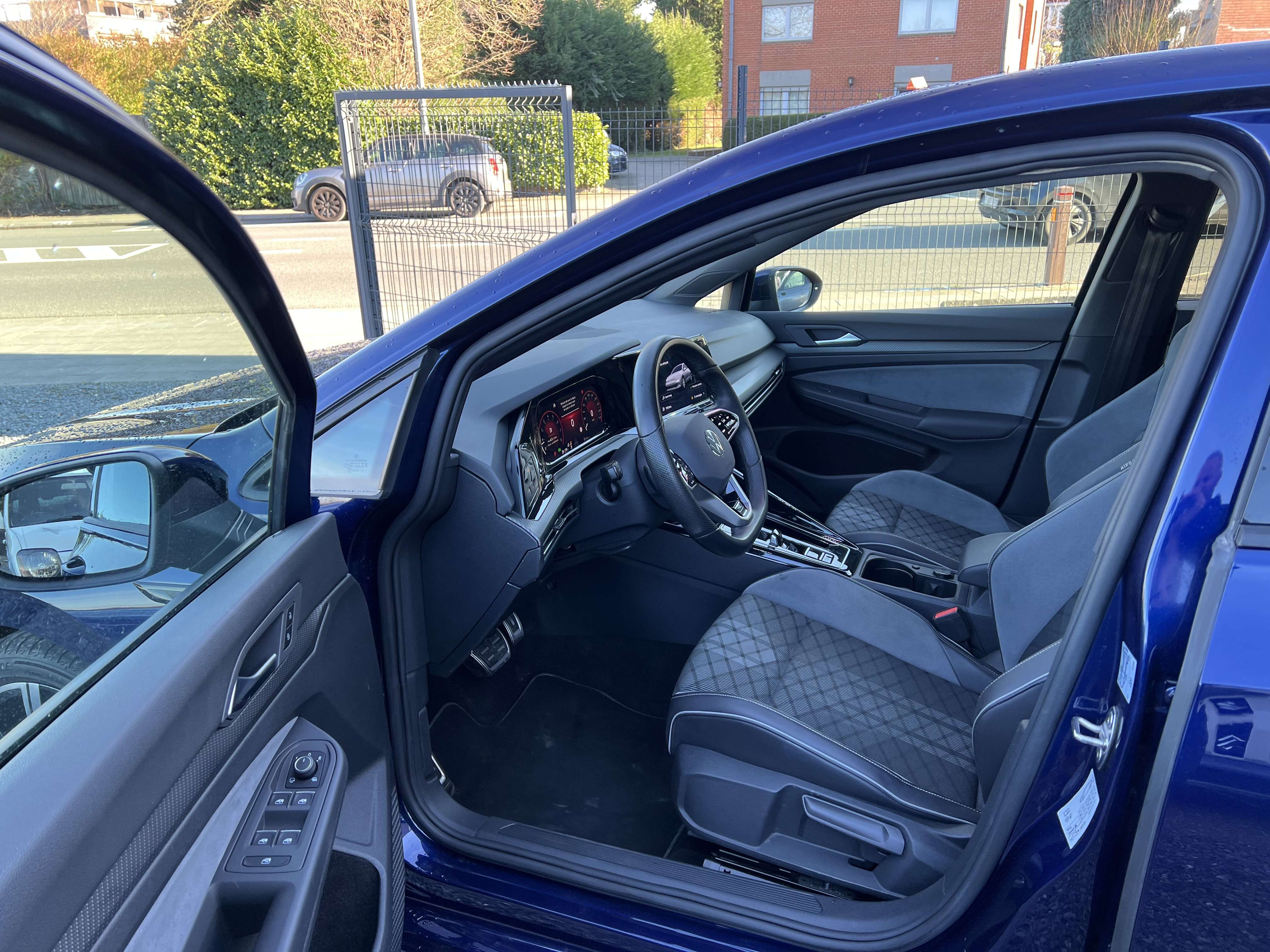 Volkswagen Golf Golf 1.5 TSI 130 EVO R-LINE DSG7 IQ-Drive