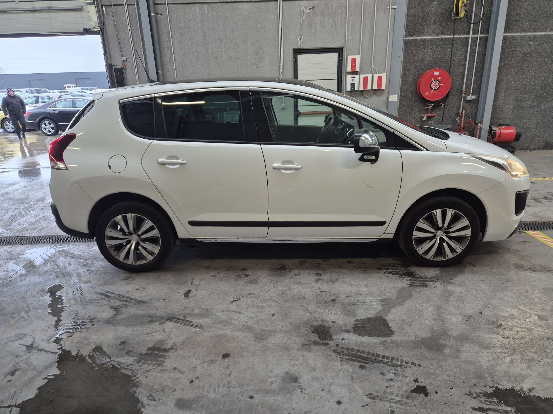 Peugeot 3008 1.2i  130 Stop // MARCHAND OU EXPORT //
