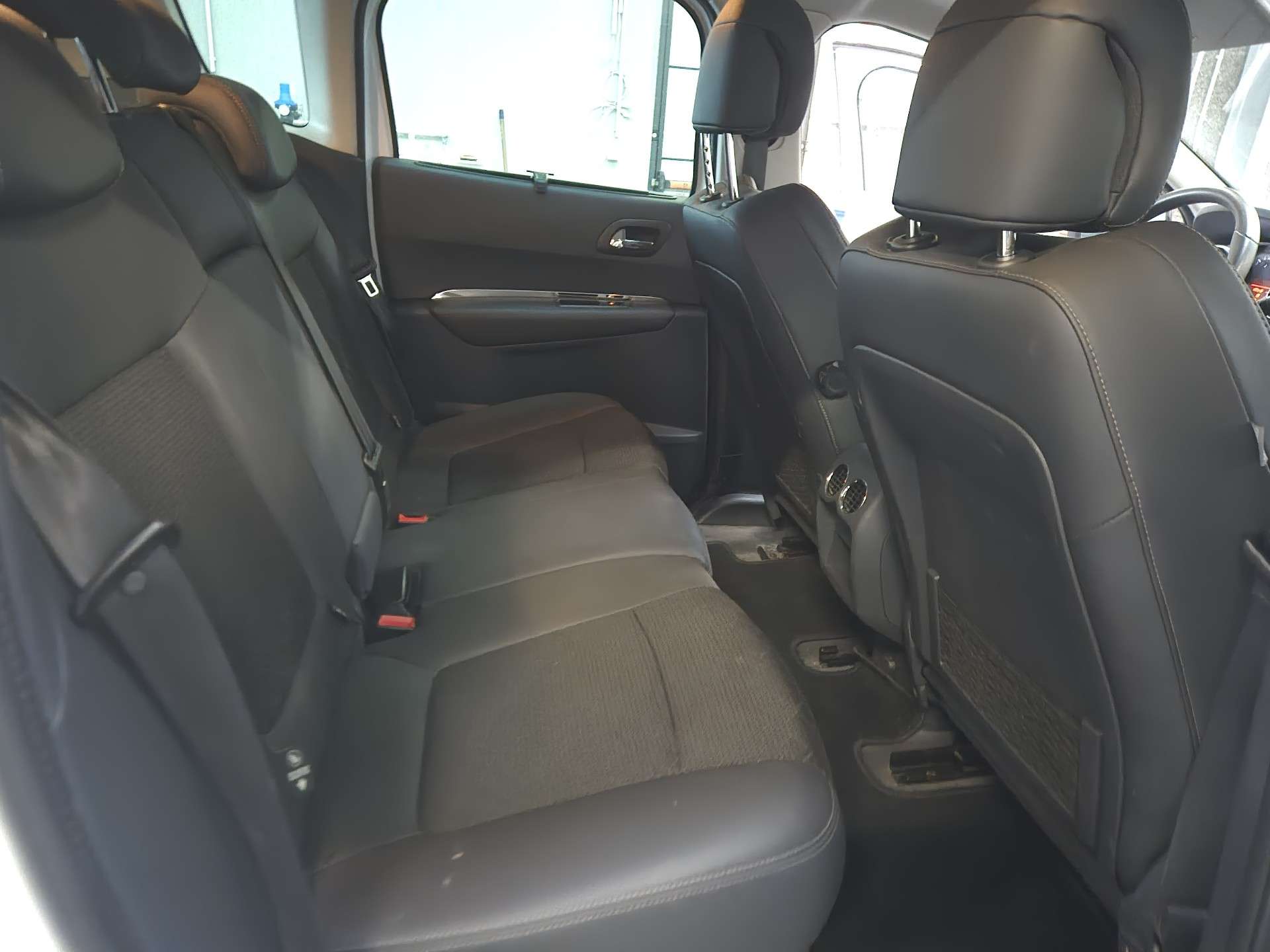 Peugeot 3008 1.2i  130 Stop // MARCHAND OU EXPORT //