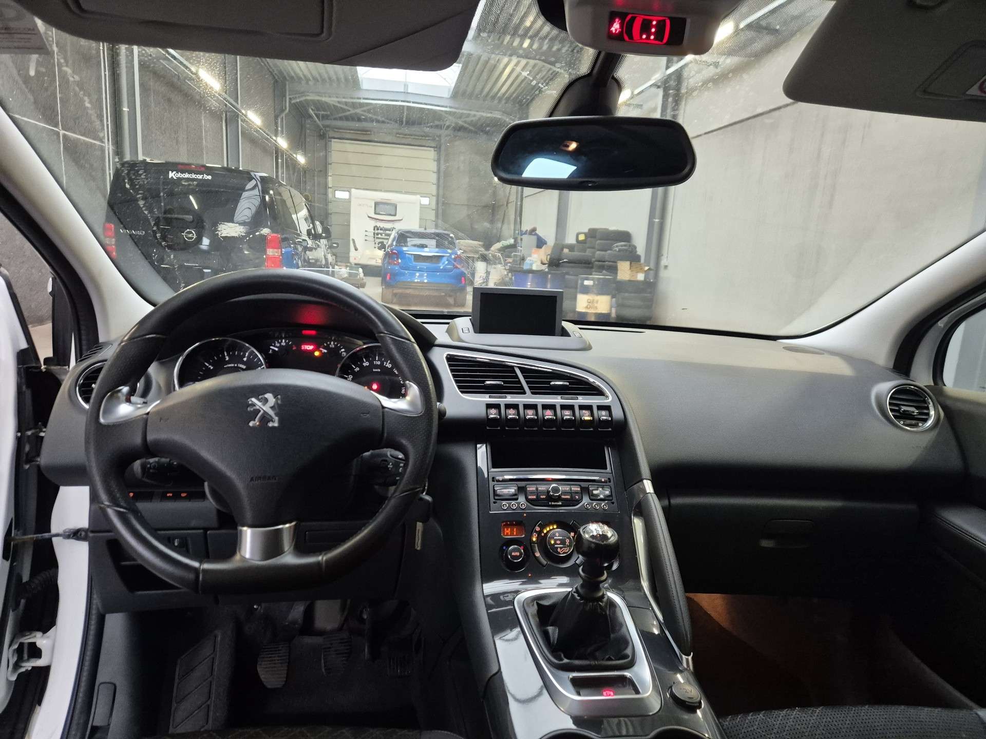 Peugeot 3008 1.2i  130 Stop // MARCHAND OU EXPORT //