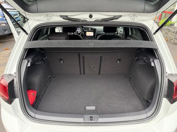 Volkswagen Golf VII (2) 2.0 TSI 290 BLUEMOTION TECHNOLOGY GTI TCR DSG7 5P