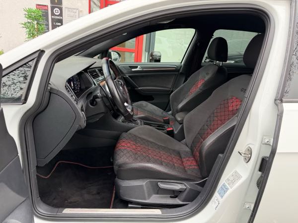 Volkswagen Golf VII (2) 2.0 TSI 290 BLUEMOTION TECHNOLOGY GTI TCR DSG7 5P