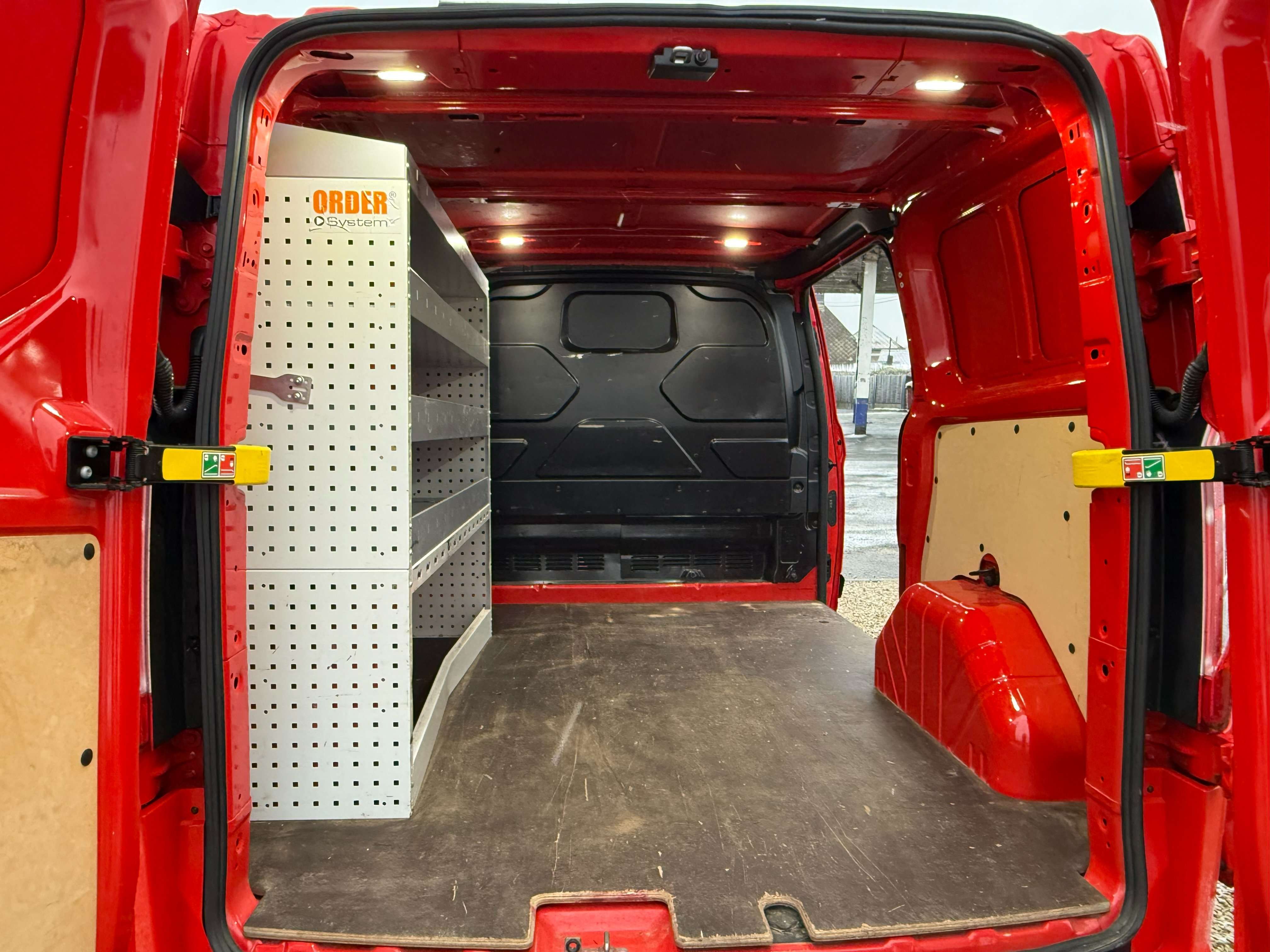 Ford Transit Custom 2.0 TDCi L1H1/3 sièges/Capteurs avant et arr.