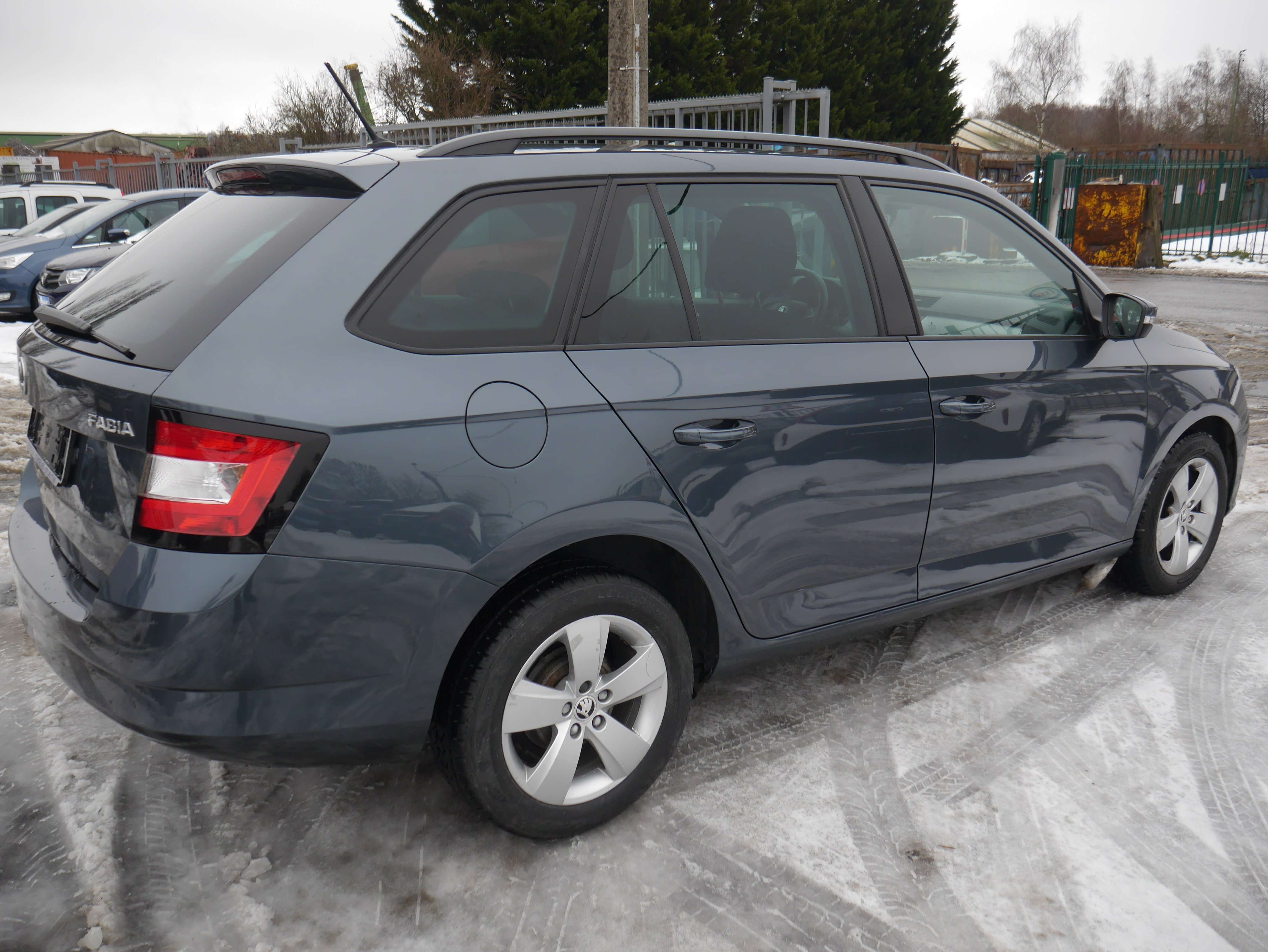 Skoda Fabia Fabia SW 1.0 TSI*AIRCO*PRIX TVAC*