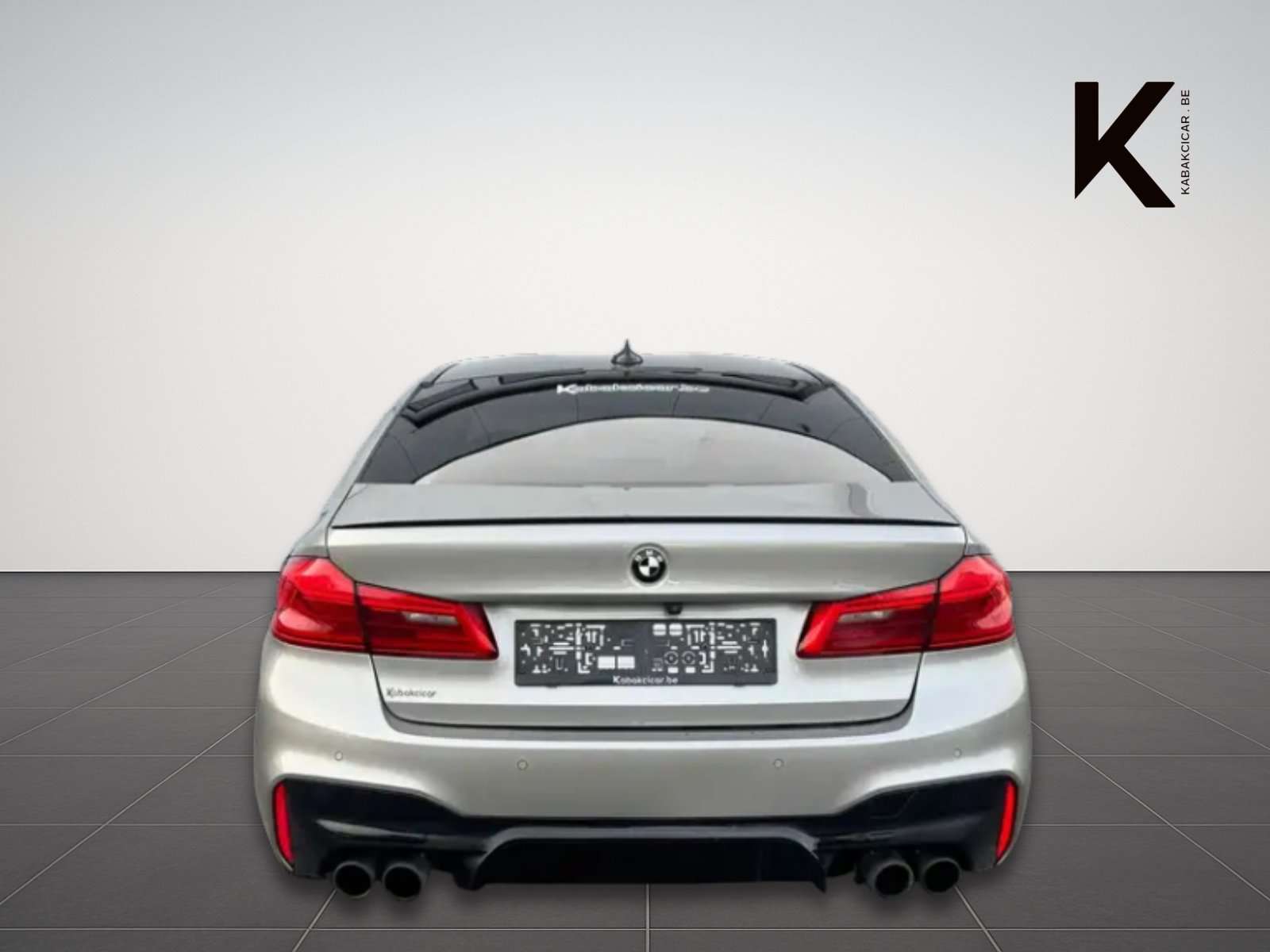 BMW M5 4.4AS V8 // GPS / CAMERA 360 / FULL OPTION