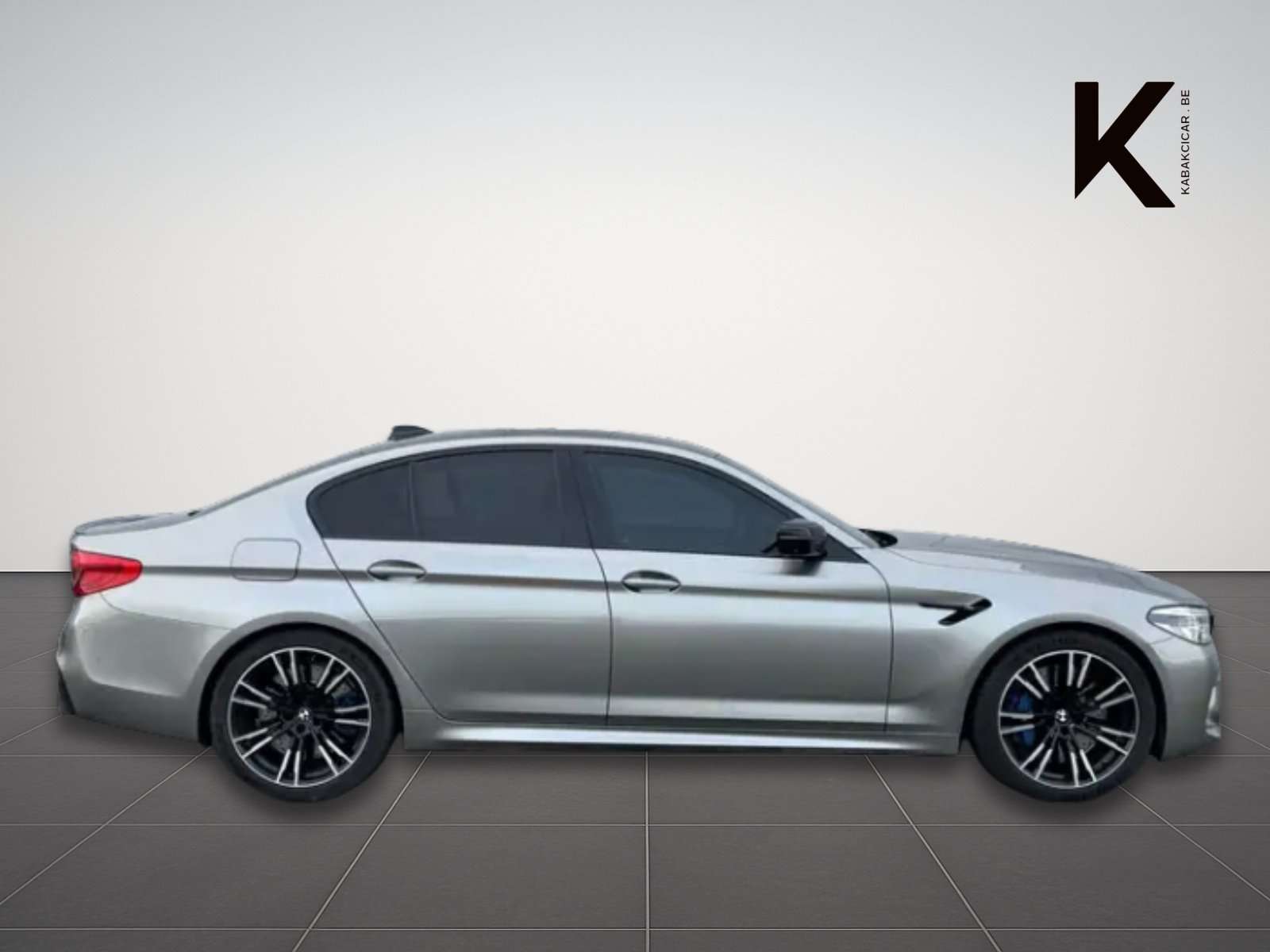 BMW M5 4.4AS V8 // GPS / CAMERA 360 / FULL OPTION
