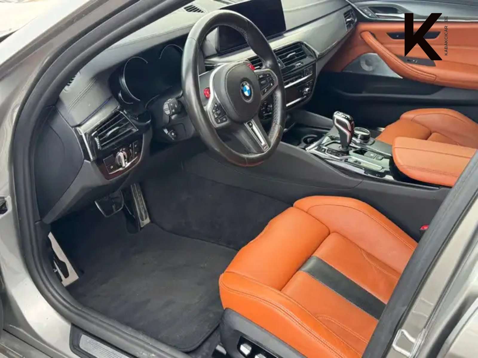 BMW M5 4.4AS V8 // GPS / CAMERA 360 / FULL OPTION