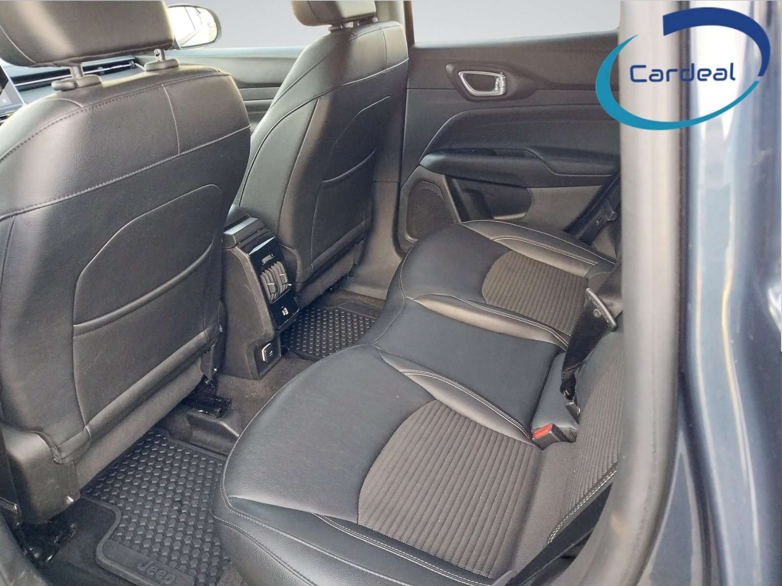 Jeep Compass 1.3 Turbo Business Edition /GPS/CAMERA/GARANTIE/