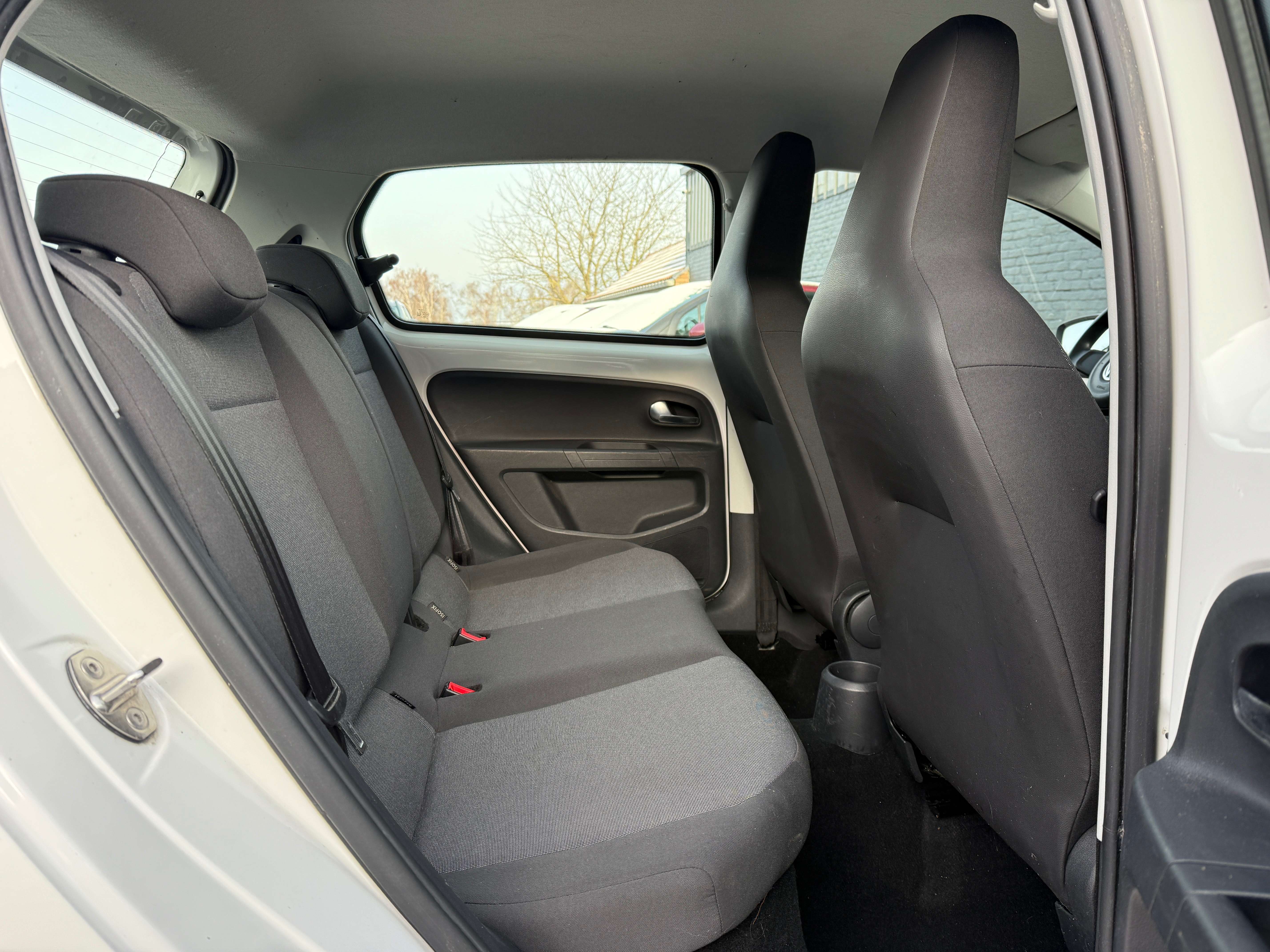 Volkswagen up! Up! 1.0i Move up! Euro6b /A.c/1erProp./Garantie/