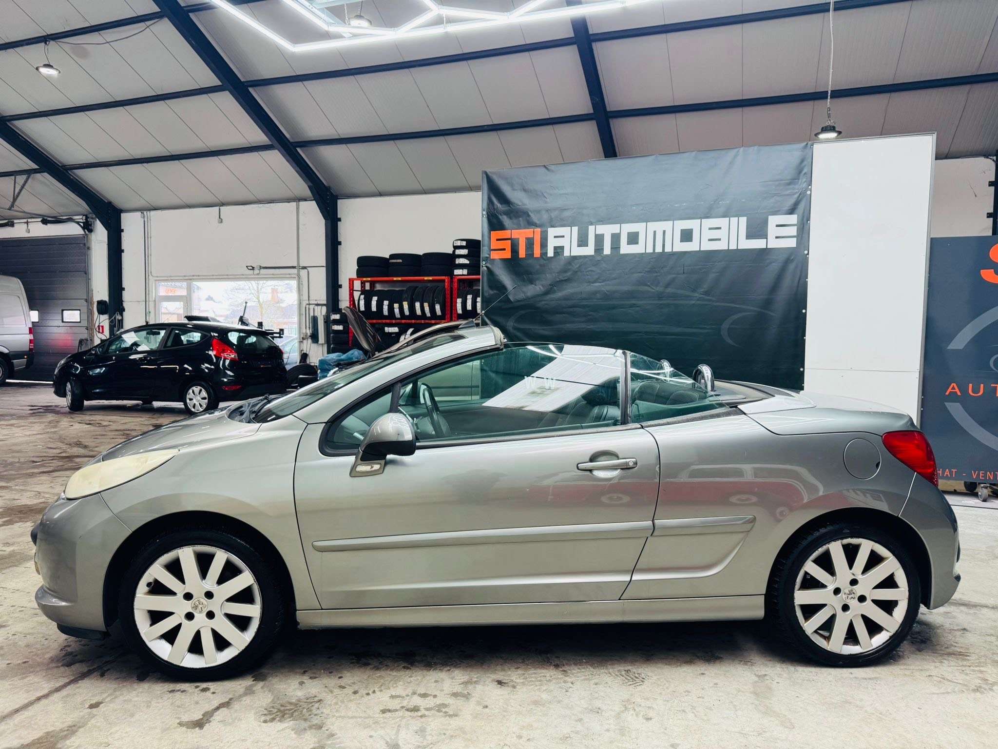 Peugeot 207 207 CC 1.6 HDi FAP