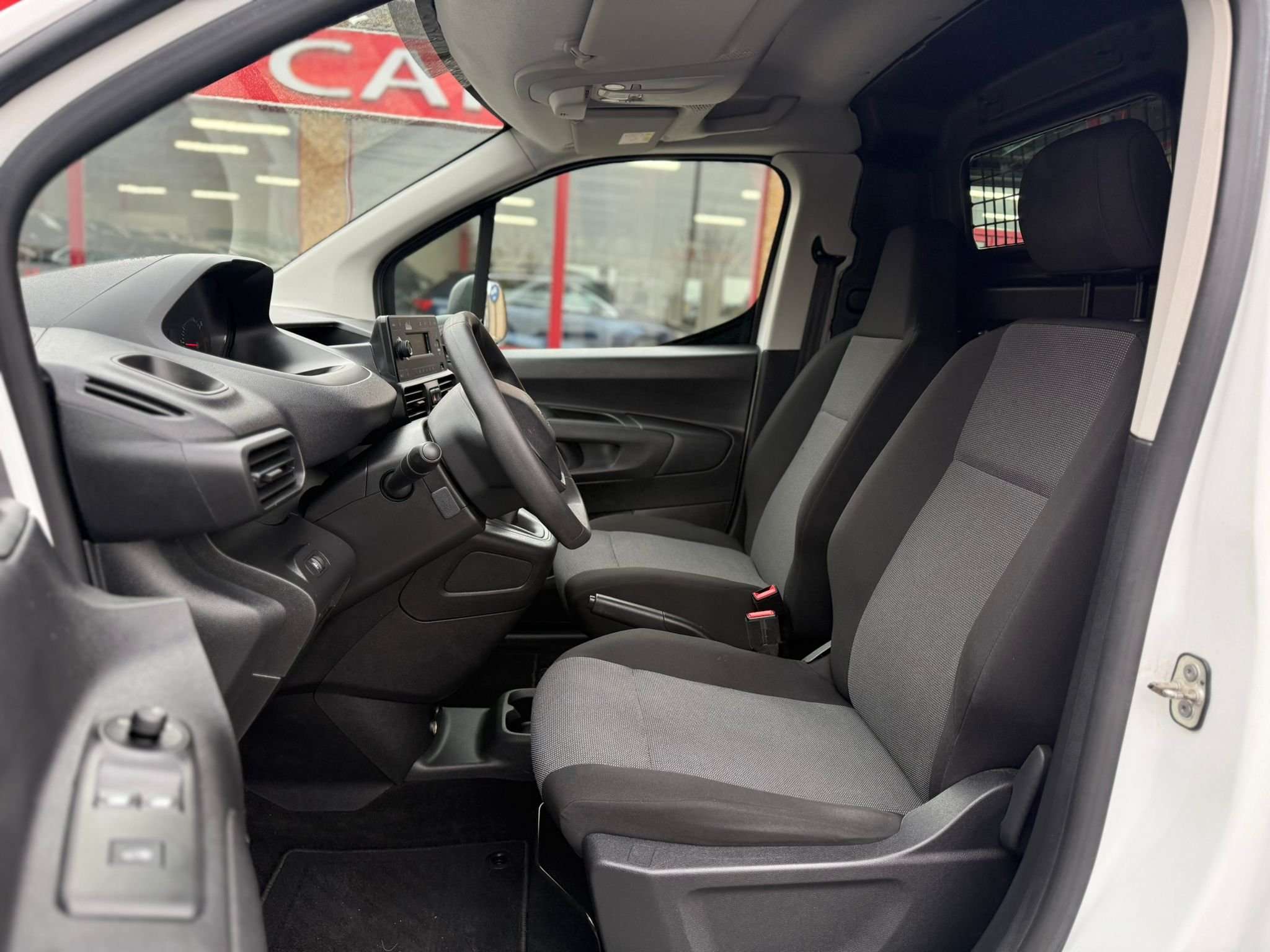 Peugeot Partner 1.6 HDI  LONG CHASIS TVA DEDUCTIBLE